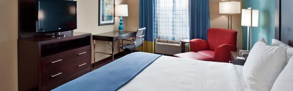 Holiday Inn Express Hotel & Suites North Kansas City By Ihg Exterior foto